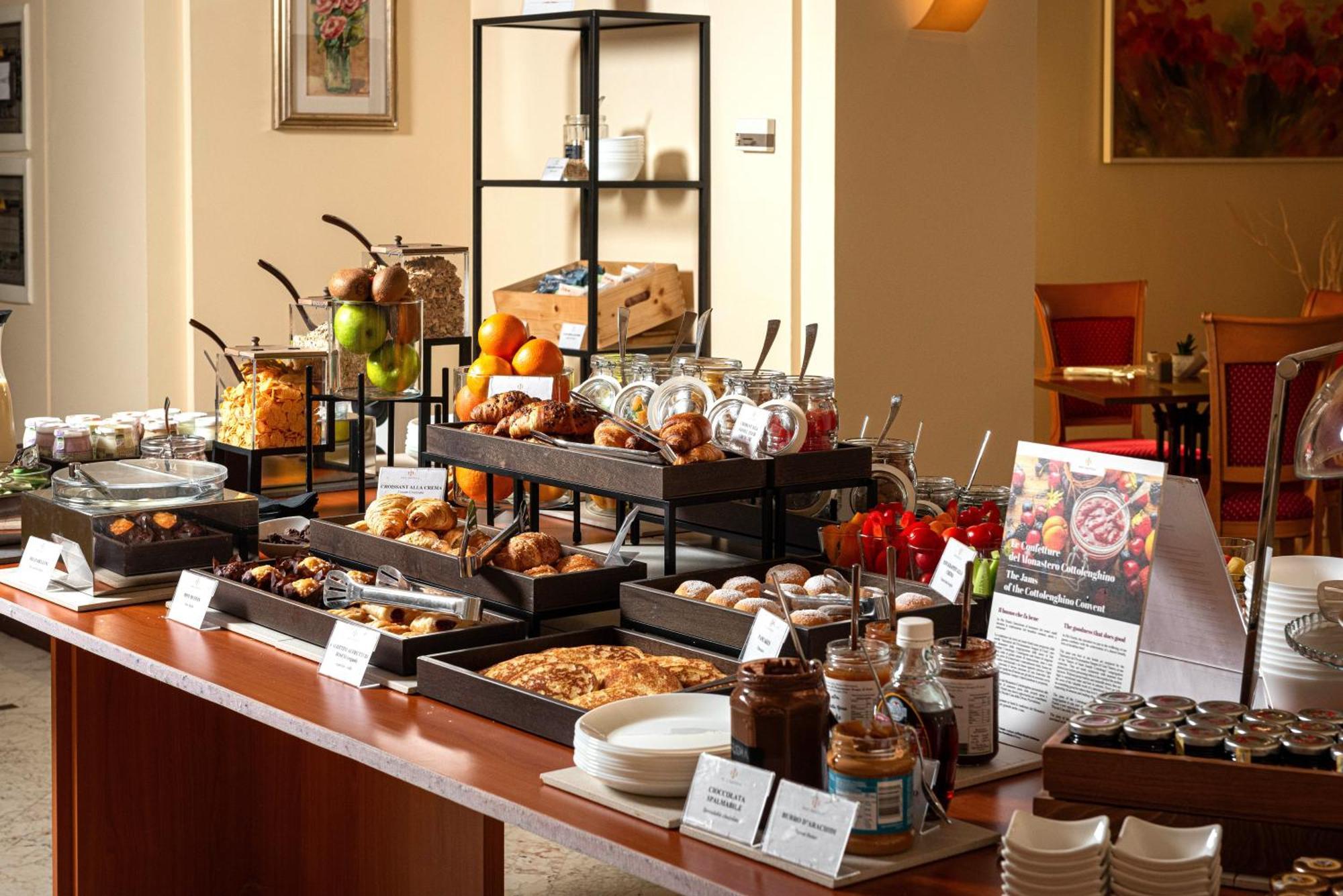 Phi Astoria Hotel Susegana